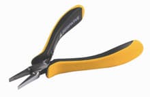 ESD Safe Pliers, Short Flat Nose Pliers, Smooth Jaws, Wiha 32752